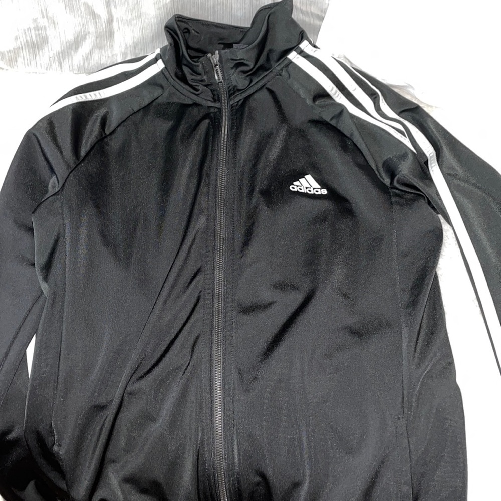 Adidas TRACK STAR JACKET - Size Medium - work only a few times
